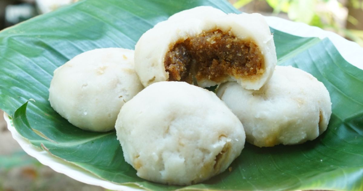 Kerala Style Soft Kozhukkatta Recipe