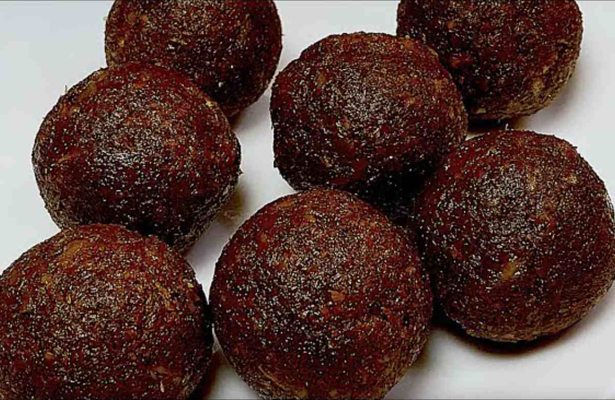 Sweet Coconut Jaggery Laddu Recipe