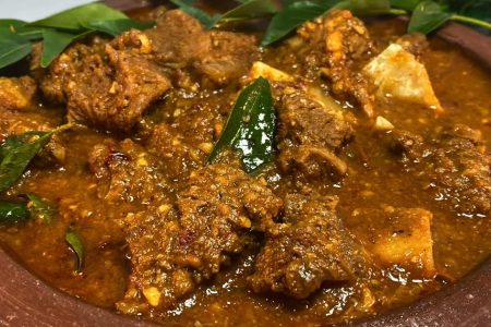 ഇതാണ് മക്കളെ കല്ല്യാണ വീട്ടിലെ ആ ബീഫ് കറിയുടെ രഹസ്യം! നല്ല കുറുകിയ ചാറോടു കൂടിയ തനി നാടൻ ബീഫ് കറി!! | Wedding Style Beef Curry Recipe