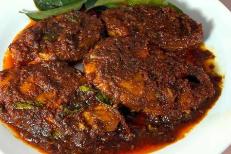 ഹോട്ടലിലെ മീൻ പൊരിച്ചതിന്റെ രുചി രഹസ്യം കിട്ടി മക്കളെ! ഇനി മീൻ ഫ്രൈ ഇതുപോലെ ഒന്ന് ഉണ്ടാക്കി നോക്കൂ; രുചി ഇരട്ടിക്കും!! | Tasty Fish Fry Secret Recipe