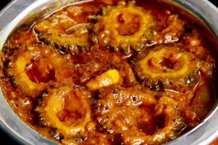 കയ്പേ ഇല്ല, ഇതാണ് ശരിക്കും പാവയ്ക്ക കറി! പാവക്ക ഇതുപോലെ കറി വെച്ചാൽ ഇറച്ചിക്കറി പോലും നാണിച്ച് മാറി നിൽക്കും!! | Pavakka Bitter Gourd Curry Recipe