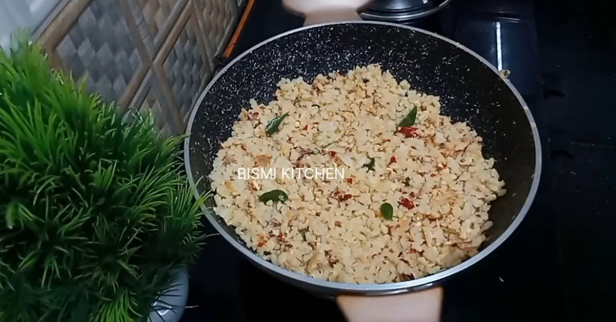 ബാക്കി വന്ന ചോറ് കൊണ്ട് ഇങ്ങനെ ഒന്ന് ഉണ്ടാക്കി നോക്കൂ! എത്ര കഴിച്ചാലും മതിവരാത്ത കിടിലൻ പലഹാരം!! | Tasty Left Over Rice Recipe 1 Tasty Left Over Rice Recipe1