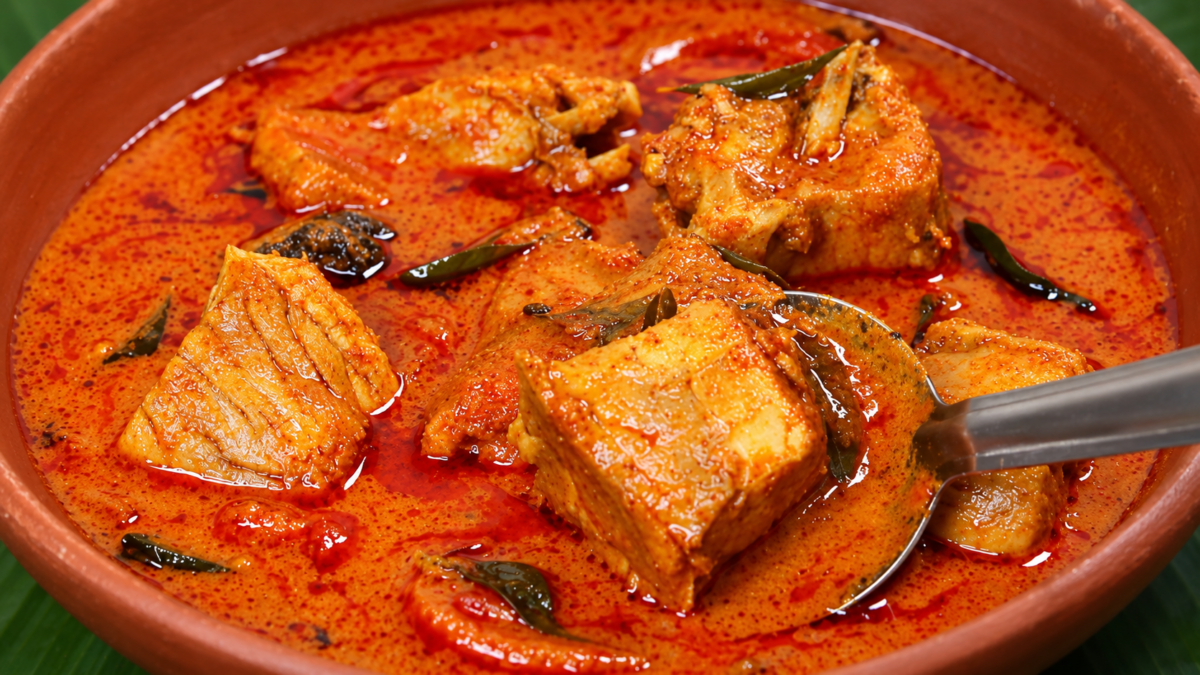 Kerala Hotel Style Fish Curry: ഹോട്ടൽ രുചിയിൽ മീൻകറി തയ്യാറാക്കാം 4 Kerala Hotel Style Fish Curry
