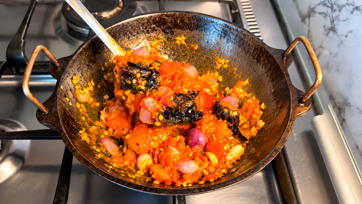 Saravana Bhavan Tomato Chutney Recipe